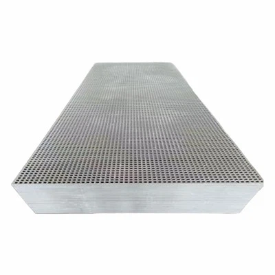 Apakah tapak tangga FRP bisa dipasang di tangga kayu?